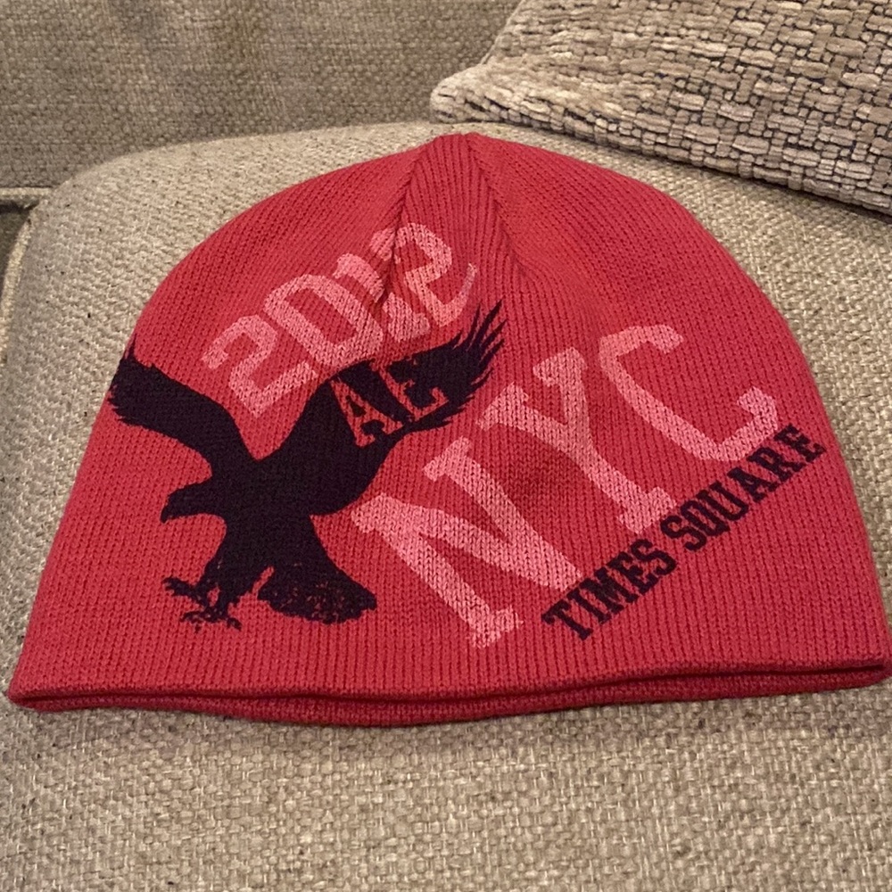 NWOT. Vintage American Eagle 2012, Times Square Beanie Hat.